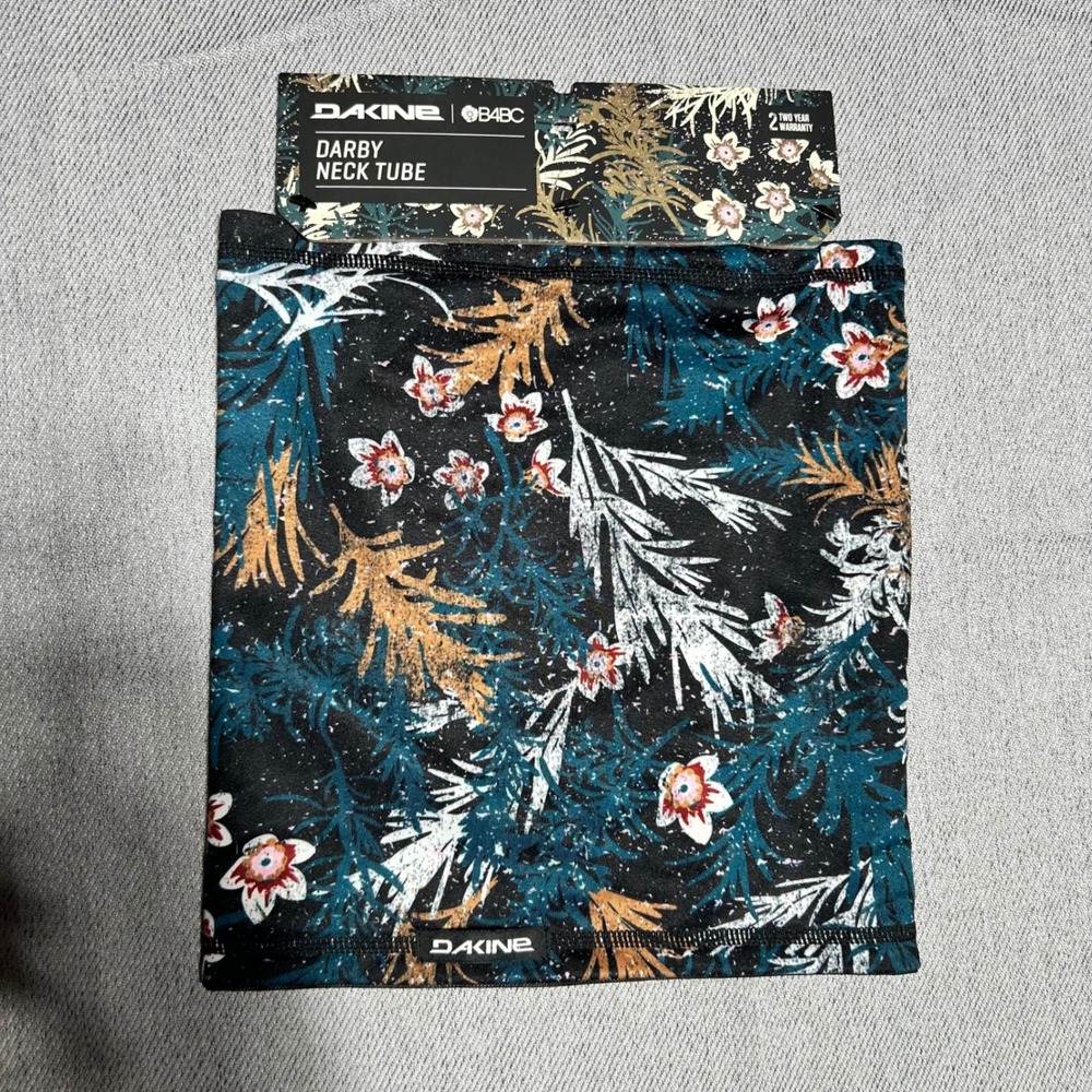 Dakine Mens Darby Neck Tube  Black Floral Snowboard Gaiter 10001509
